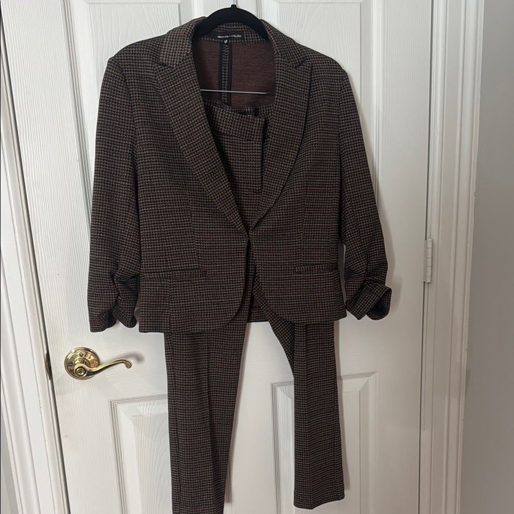 Amanda & Chelsea Brown Houndstooth Blazer and Pants Set